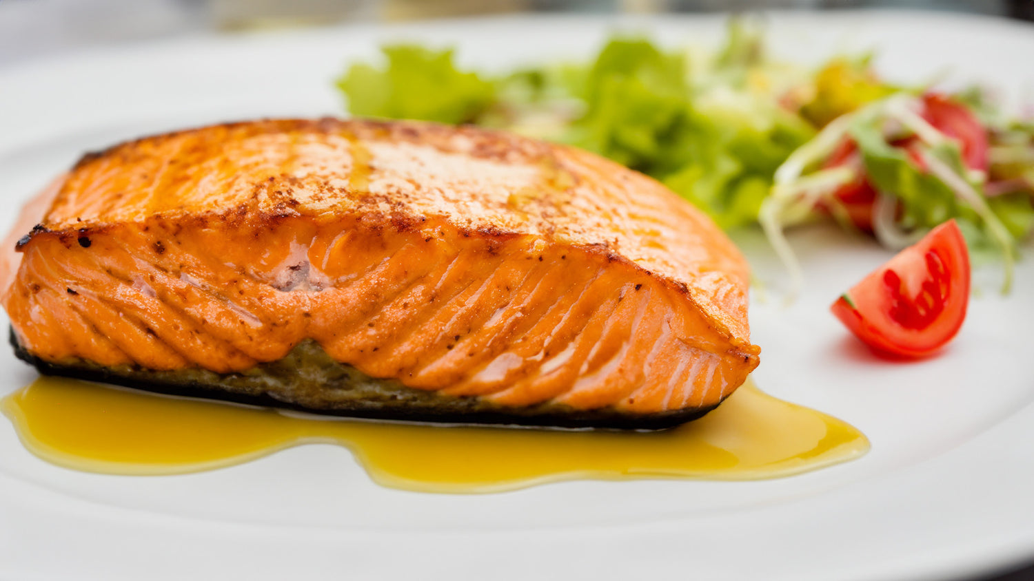 Salmón a la parrilla con glaseado de miel y mostaza