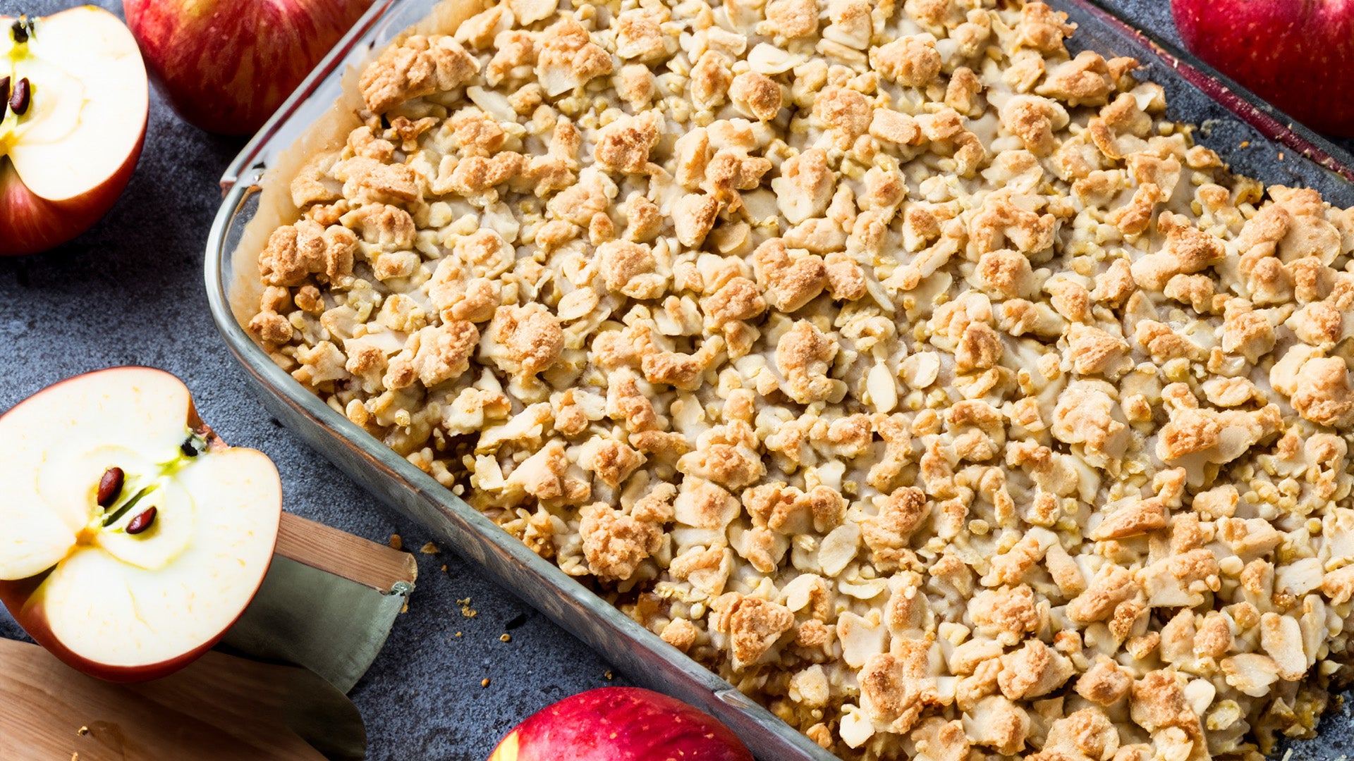 Tarta de Manzana Casera con Crumble de Avena