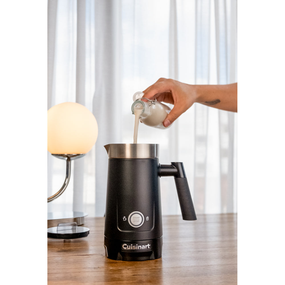 Espumador de Leche Espresso Bar™ FR-16 de Cuisinart®