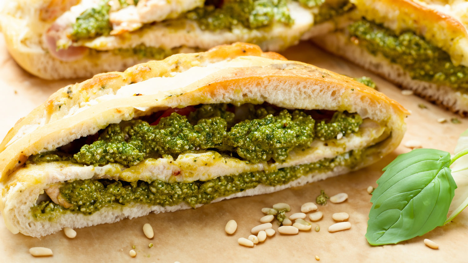 Panini de Pollo y Pesto