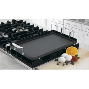 Plancha Antiadherente Anodizada Doble Chef ?s Classic™ 655-35 de Cuisinart®
