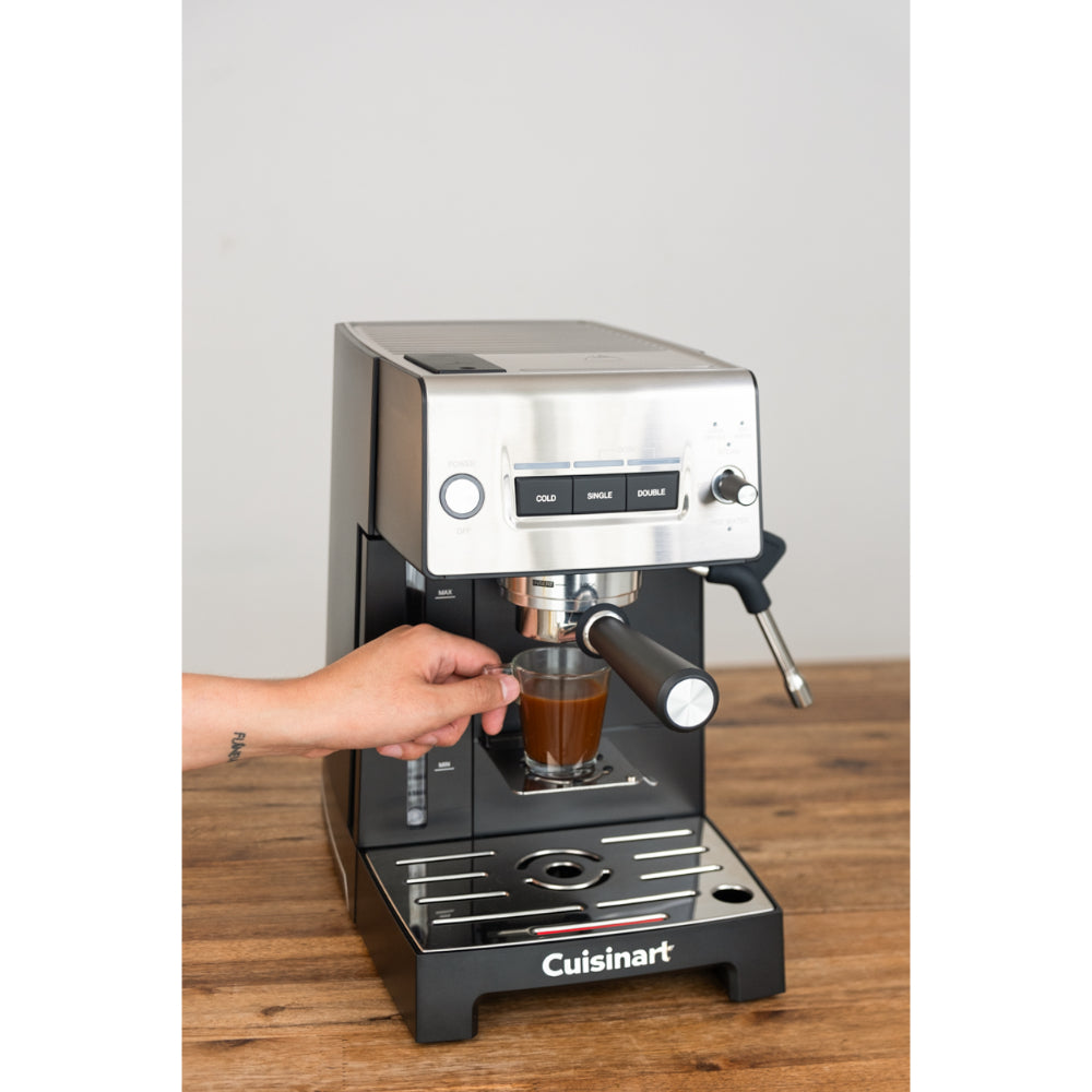 Máquina Espresso Bar™ EM-320C de Cuisinart®