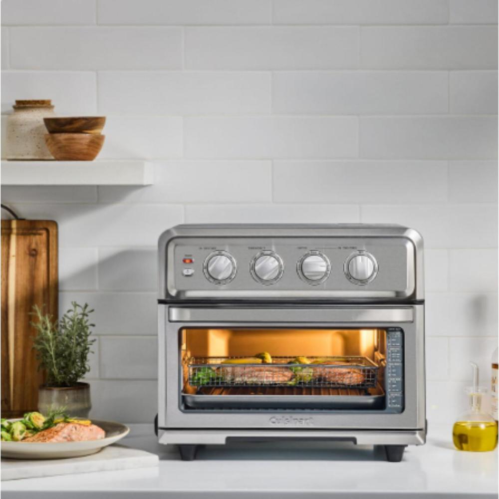 Horno, Tostador, Asador y AirFryer 8 en 1 TOA-70 Cuisinart®