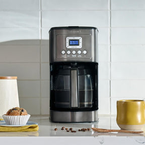 Cafetera Programable de 14 tazas DCC-3200 de Cuisinart®
